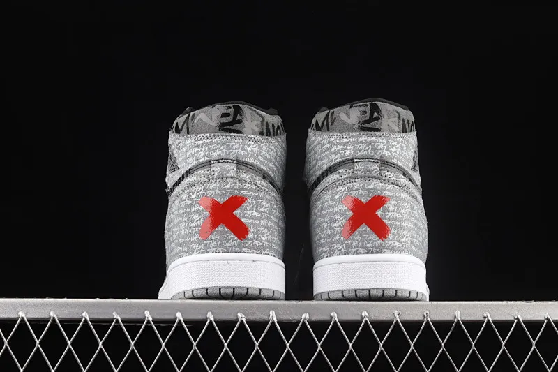 All categories Air Jordan Jordan series basketball shoes Air Jordan 1 High Air Jordan 1 High OG "Rebellionaire" AJ1 Joe 1 black and gray banned "Rebelionaire" high-top basketball shoes 555088-036